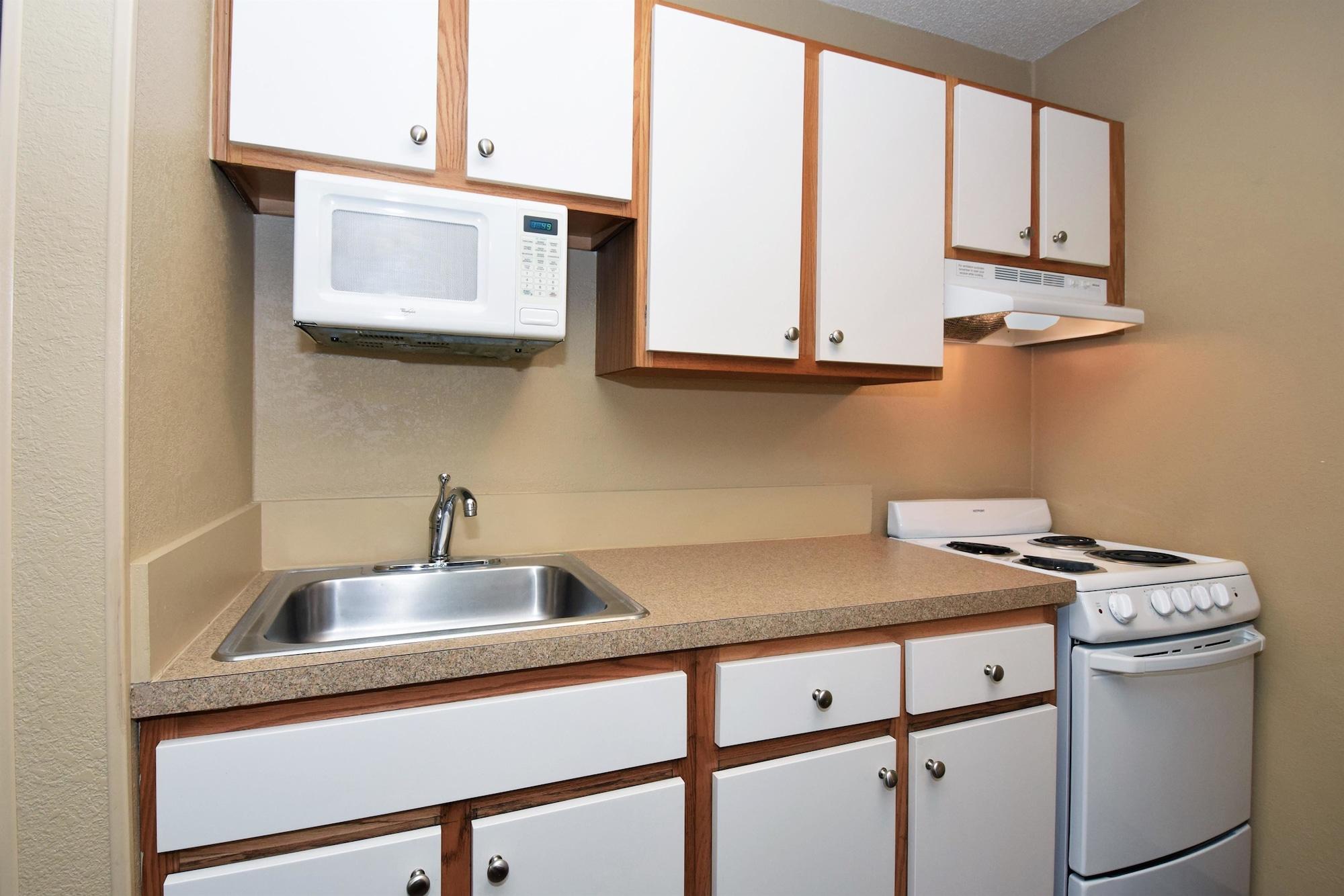 Extended Stay America Suites - Oklahoma City - Northwest Экстерьер фото