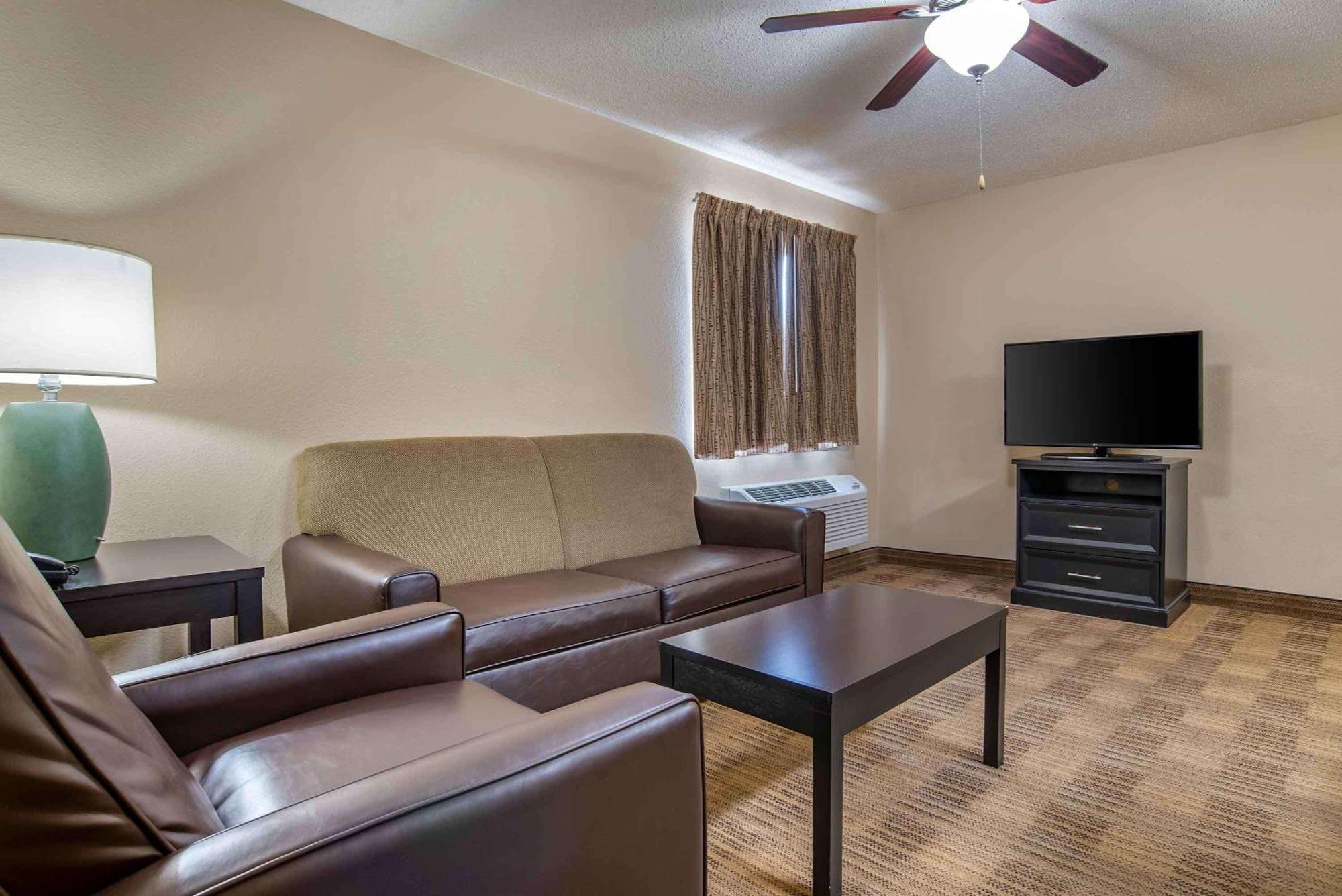 Extended Stay America Suites - Oklahoma City - Northwest Экстерьер фото