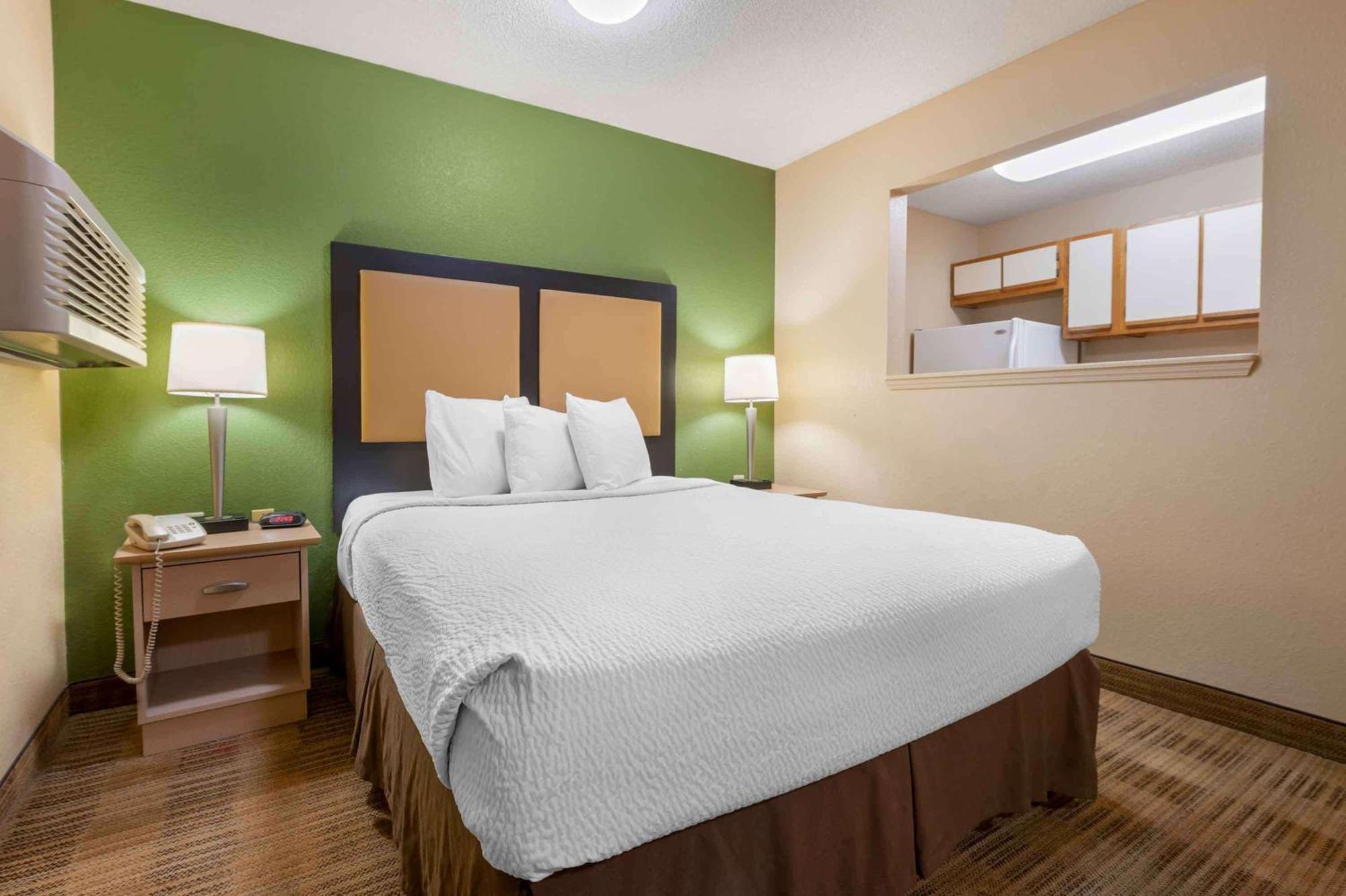 Extended Stay America Suites - Oklahoma City - Northwest Экстерьер фото