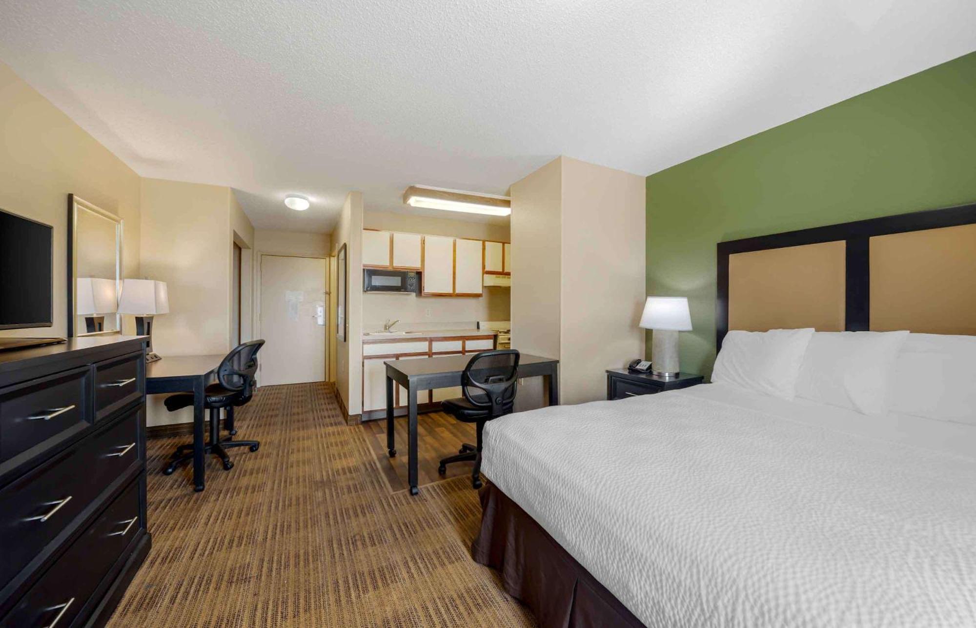 Extended Stay America Suites - Oklahoma City - Northwest Экстерьер фото